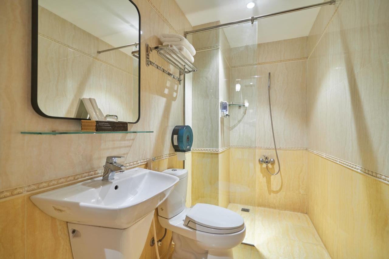 Bin Bin 10 - Mimosa Hotel Near Tan Son Nhat Airport โฮจิมินห์ซิตี้ ภายนอก รูปภาพ