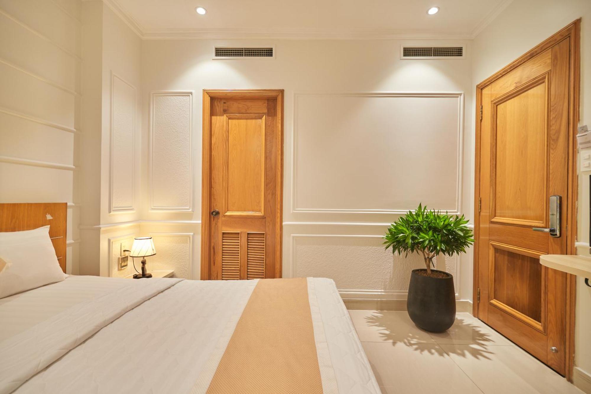 Bin Bin 10 - Mimosa Hotel Near Tan Son Nhat Airport โฮจิมินห์ซิตี้ ภายนอก รูปภาพ