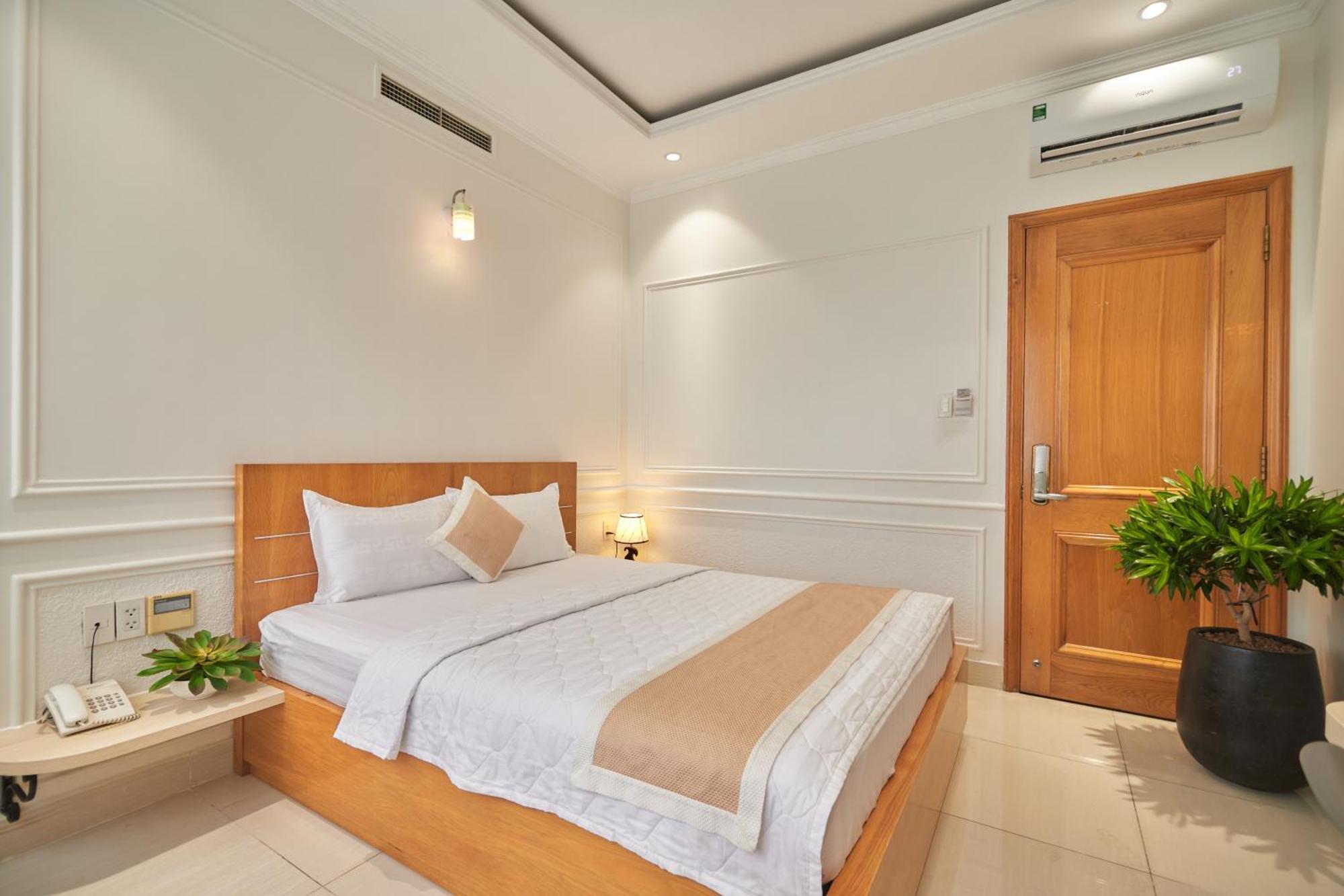 Bin Bin 10 - Mimosa Hotel Near Tan Son Nhat Airport โฮจิมินห์ซิตี้ ภายนอก รูปภาพ