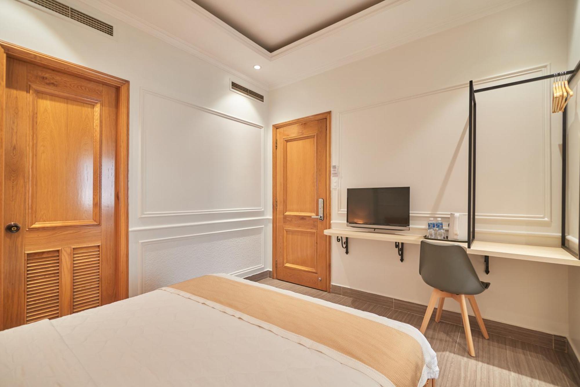 Bin Bin 10 - Mimosa Hotel Near Tan Son Nhat Airport โฮจิมินห์ซิตี้ ภายนอก รูปภาพ